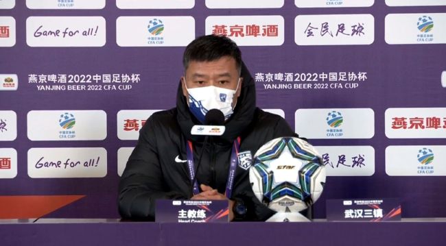 儿子额头上顶着穷吊二字，就已经让自己痛苦万分了，要是自己额头上顶着穷吊之父四个字，那自己还不如死了算了